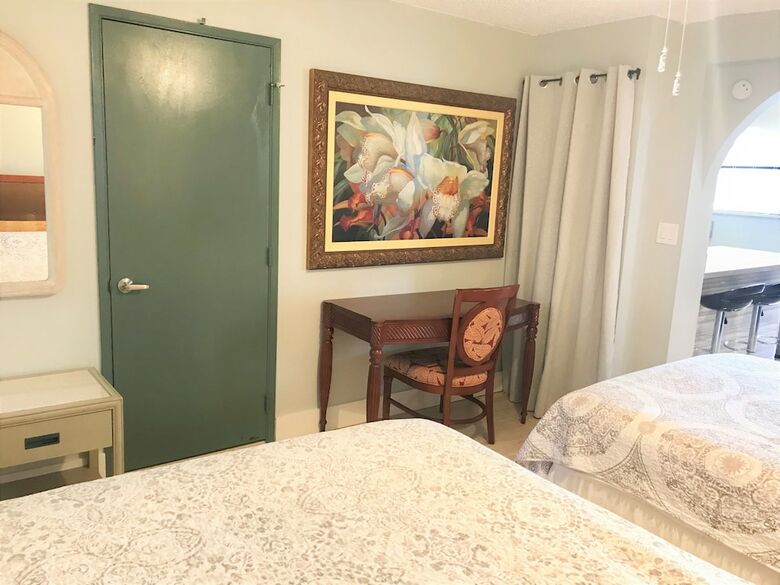 Apartamentos Waikiki Garden Villa