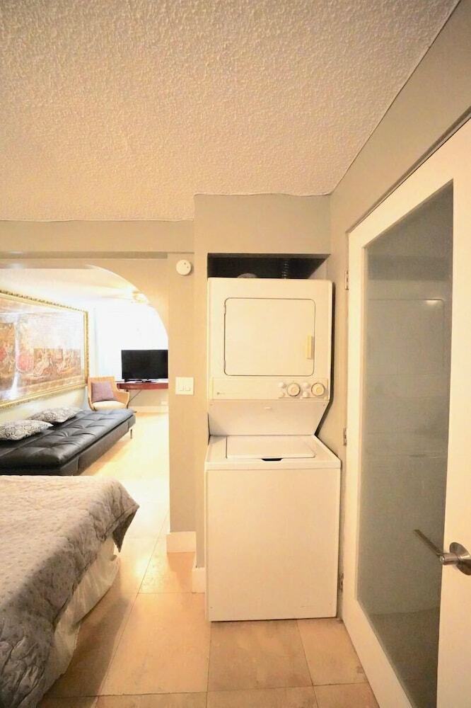 Apartamentos Waikiki Garden Villa