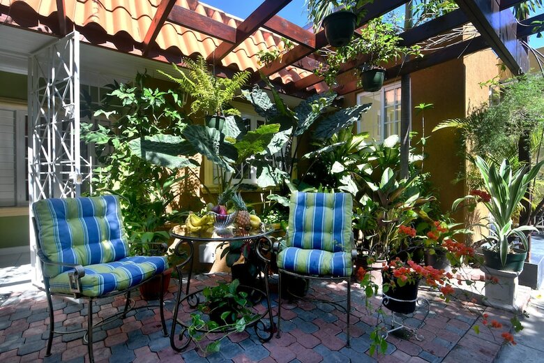 Centrally Located Guest Apartments III