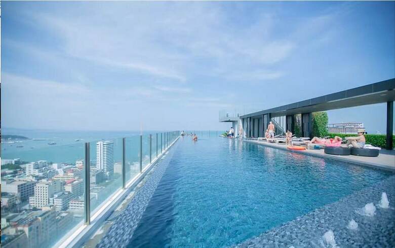 The Base Central Pattaya By Minsu