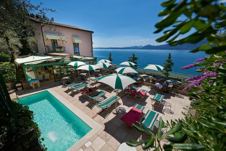 Hotel Villa Carlotta