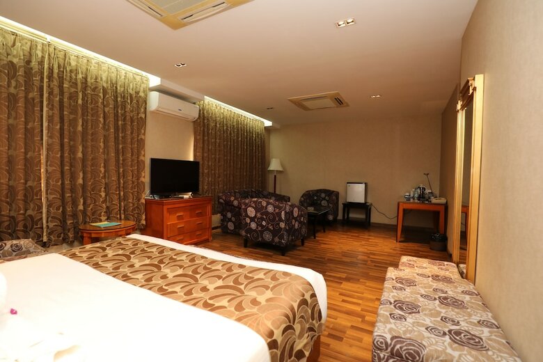 The Greenwood Hotel Tezpur