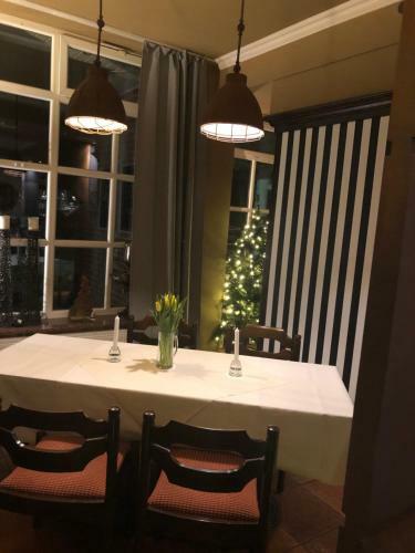 Landhotel T�ns