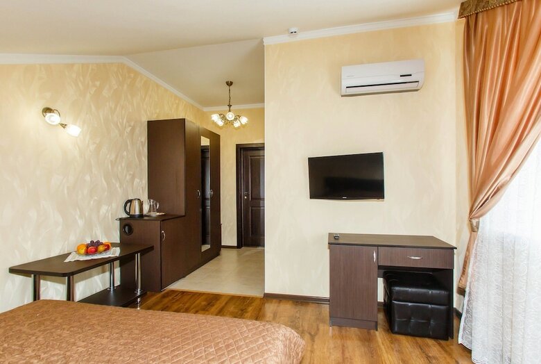 Hotel Golden Horseshoe