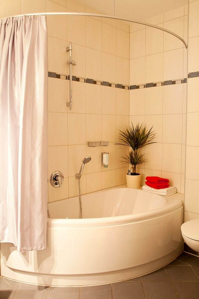 Business Vital Hotel