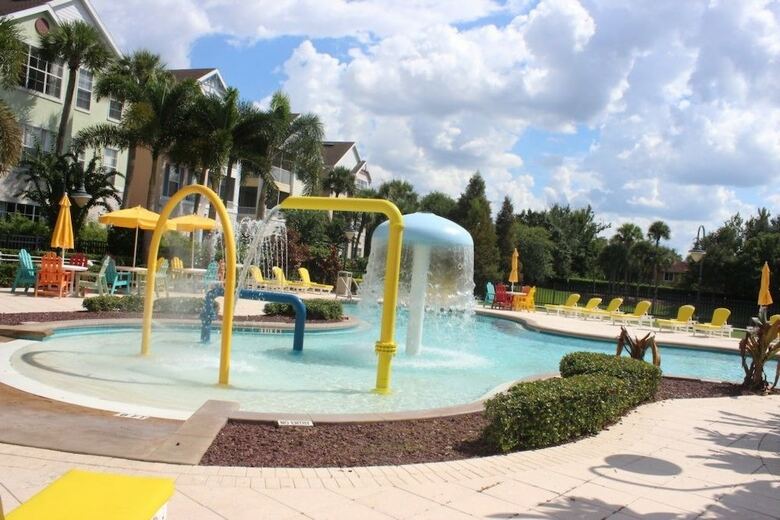Runaway Beach Club 21202 - Two Bedroom Condo