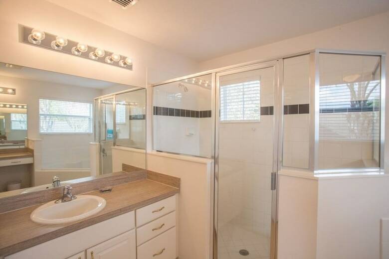 Legacy Park 117 - Four Bedroom Villa With Private Pool