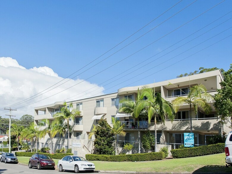 Bayview Apartments, Unit 12/42 Stockton Street