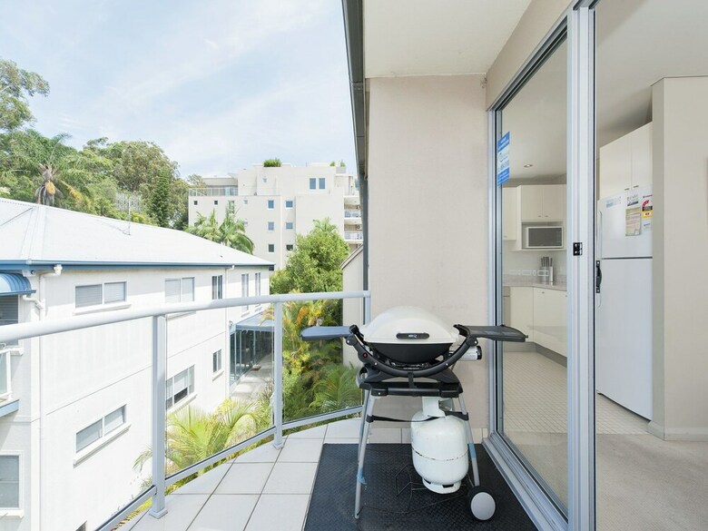 Bayview Apartments, Unit 12/42 Stockton Street