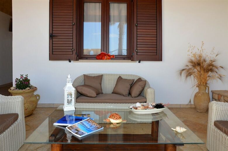 B&B Anemos