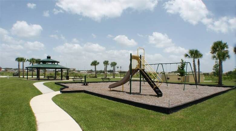 Compass Bay 3074 - Three Bedroom Townhome