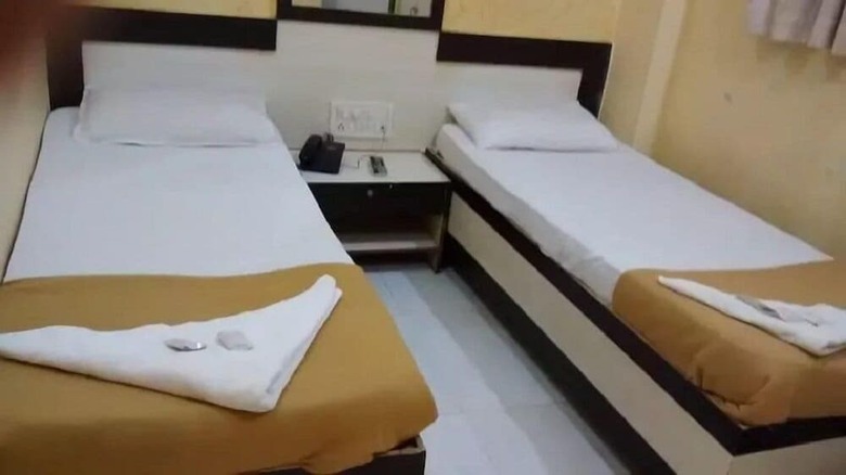 Hotel Room Maangta 127 - Andheri