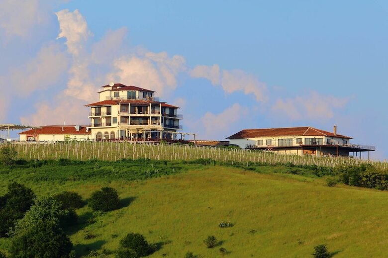 Seven Generations Winery Hotel & Spa