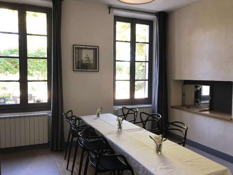 Bed & Breakfast Parenth�se En Luberon