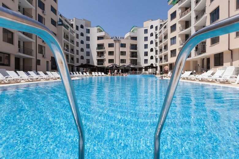 Aparthotel Studio For Family With Kitchenette And Pool View