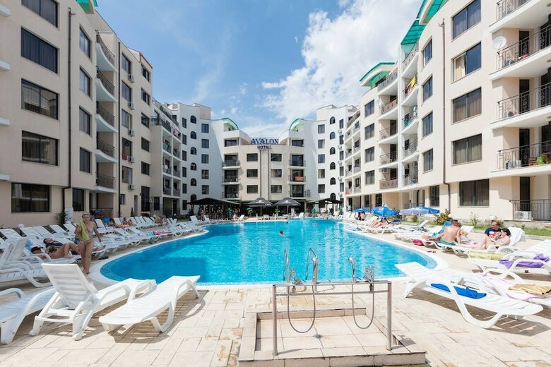 Aparthotel Studio With Pool View