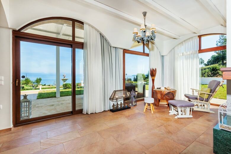 Aparthotel Villa D'oro - Luxury Villas & Suites