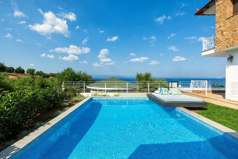 Aparthotel Villa D'oro - Luxury Villas & Suites