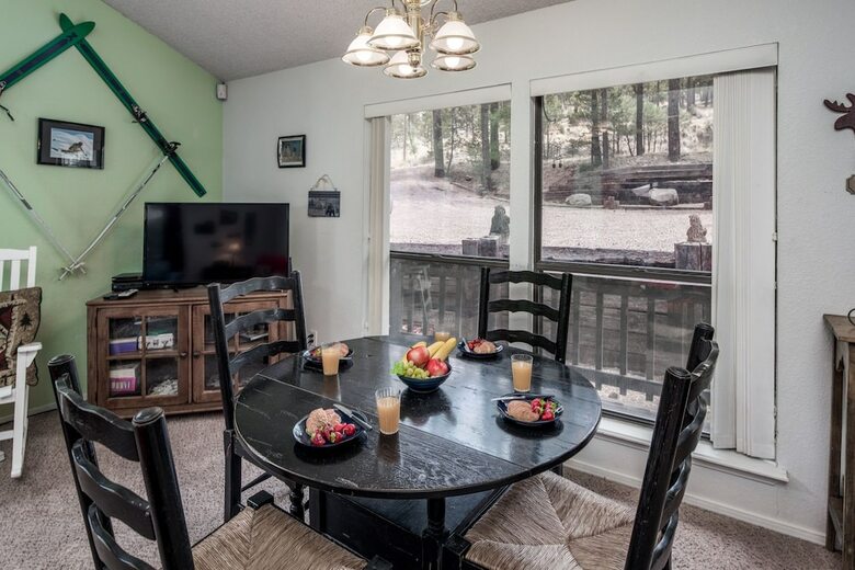 14 Pin - Two Bedroom Cabin