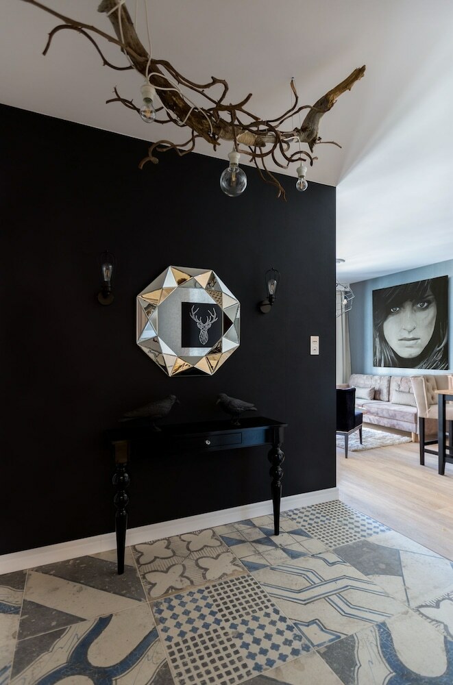 Apartamentos Navy Group - Lion's Castle
