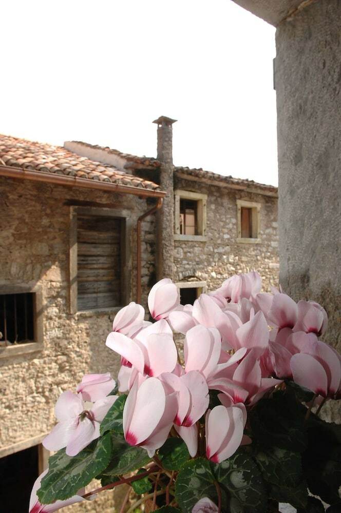 Posada Albergo Diffuso Valcellina E Val Vajont In Erto