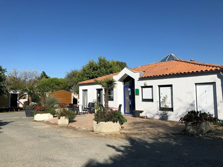 Camping � La Corniche