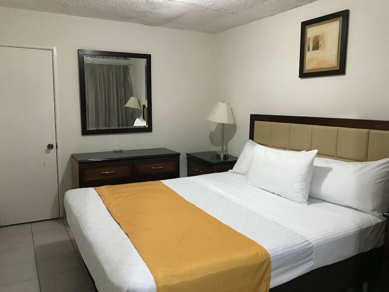 Motel Hotel Guillen Jr