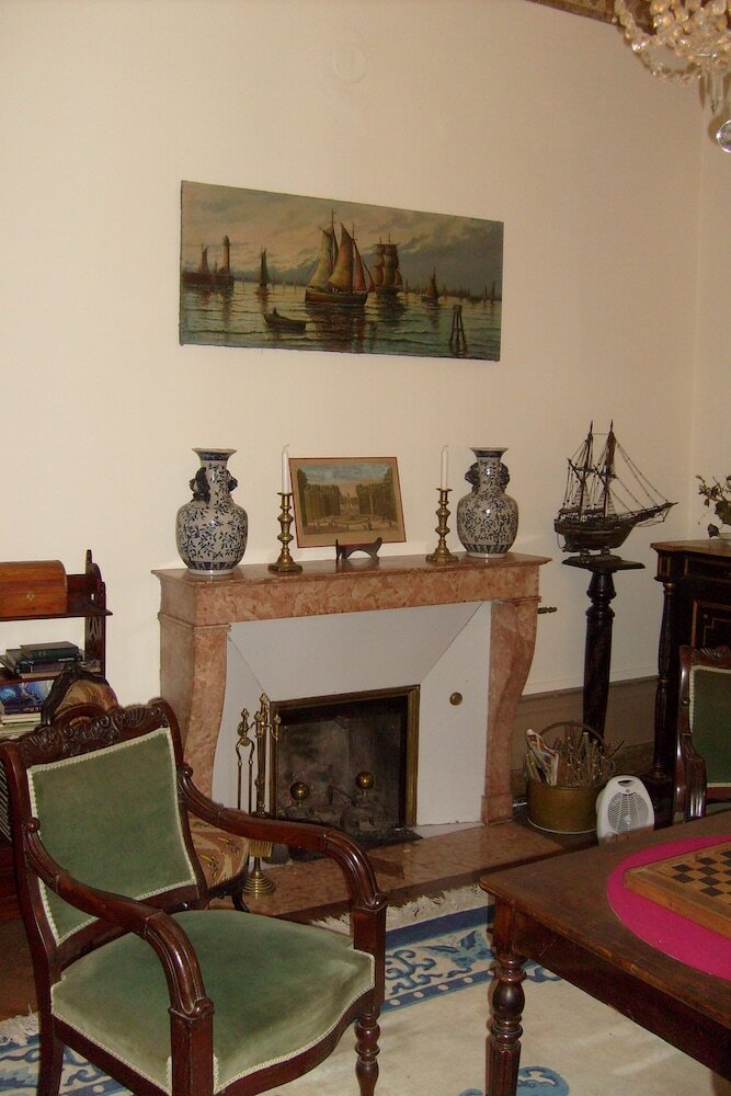 Hotel Ch�teau De Serrigny