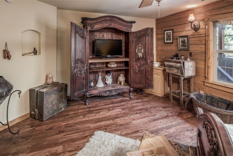 Sombras Del Bosque - Four Bedroom Cabin