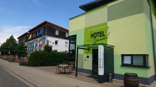 Hotel & Auberge Le Journal