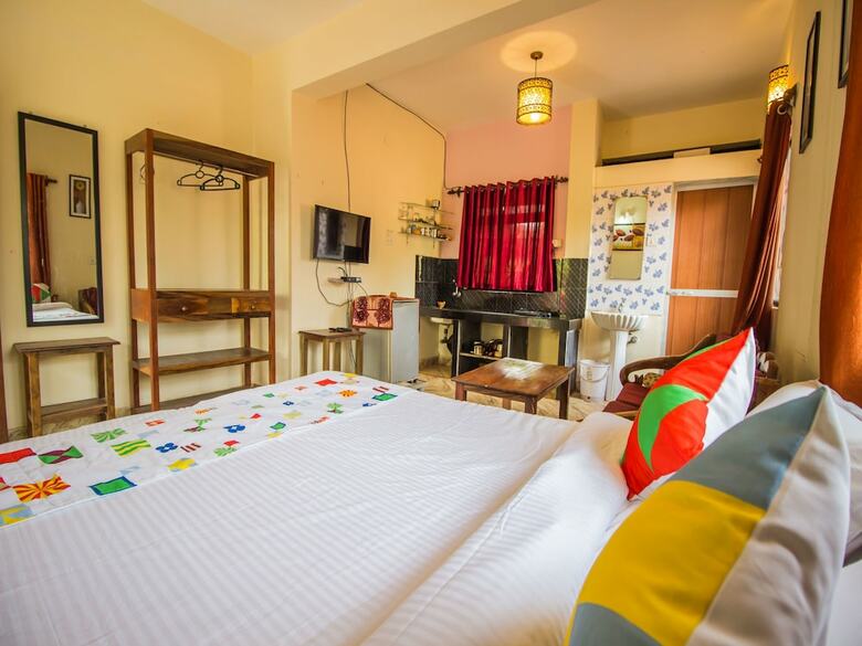 Apartamentos Oyo 13360 Home Studio Morjim Beach