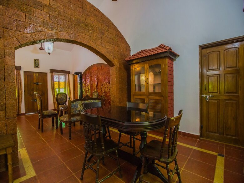 Oyo 12932 Home Vintage 2 Bhk Anjuna