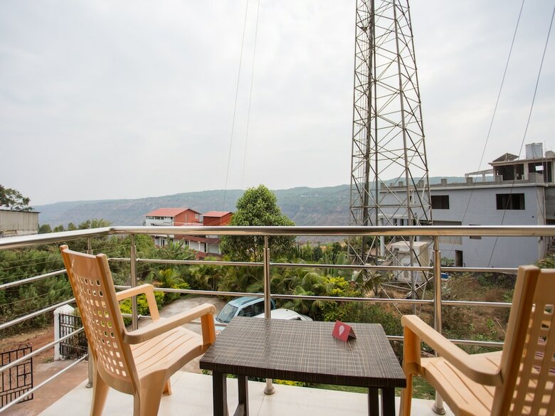 Hotel Oyo 11944 Rajat Residency