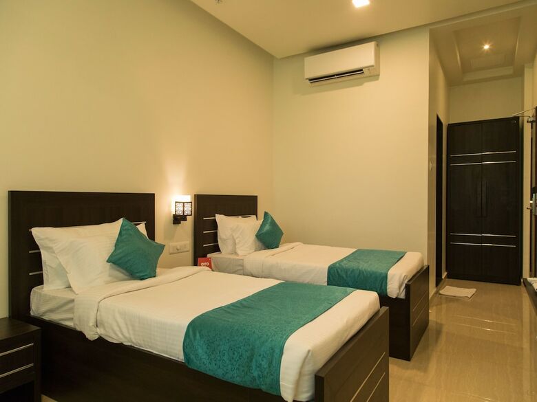 Oyo 13004 Hotel Brij Inn