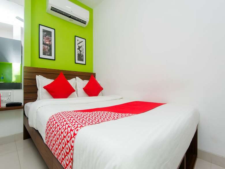 Hotel Oyo 13885 Metro Residency