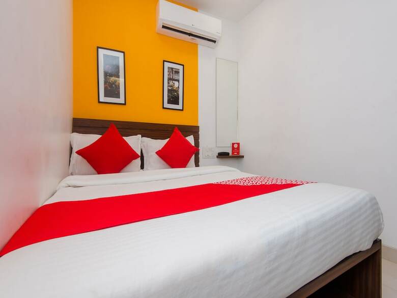 Hotel Oyo 13885 Metro Residency