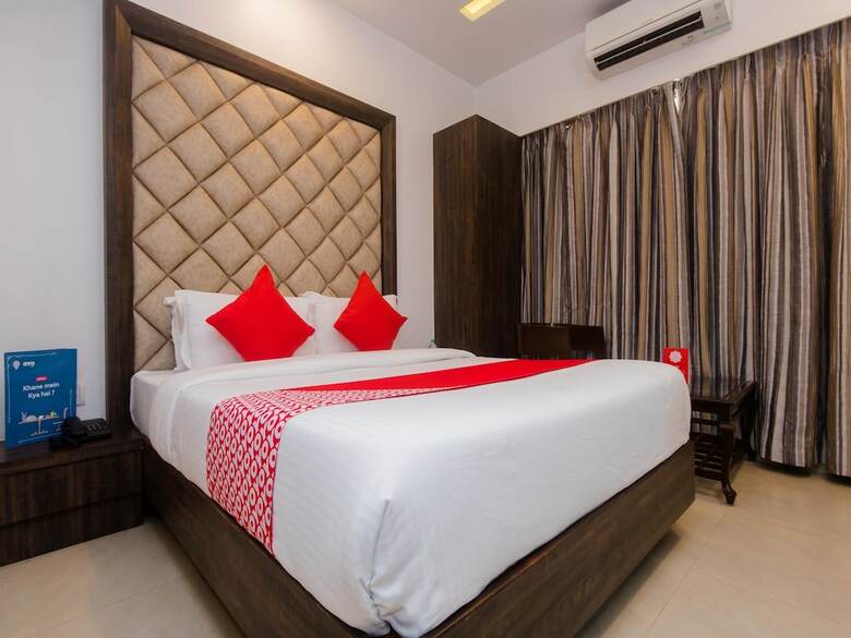 Oyo 13468 Hotel Jai Malhar Residency