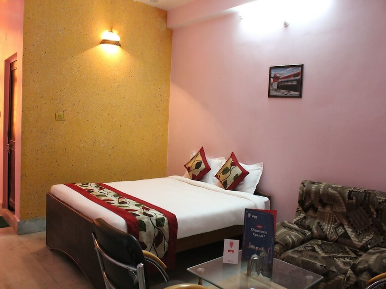 Oyo 7321 Hotel Lord Shiva