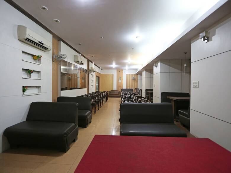 Oyo 7636 Hotel Kaushalya Residency