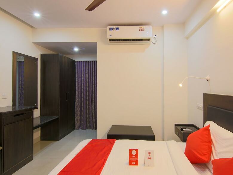 Hotel Oyo 12768 Ramachandra Residency