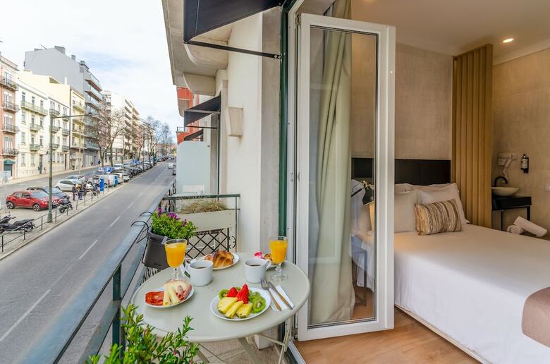 Hotel Lx51 Smart Suites- Lisbon Center
