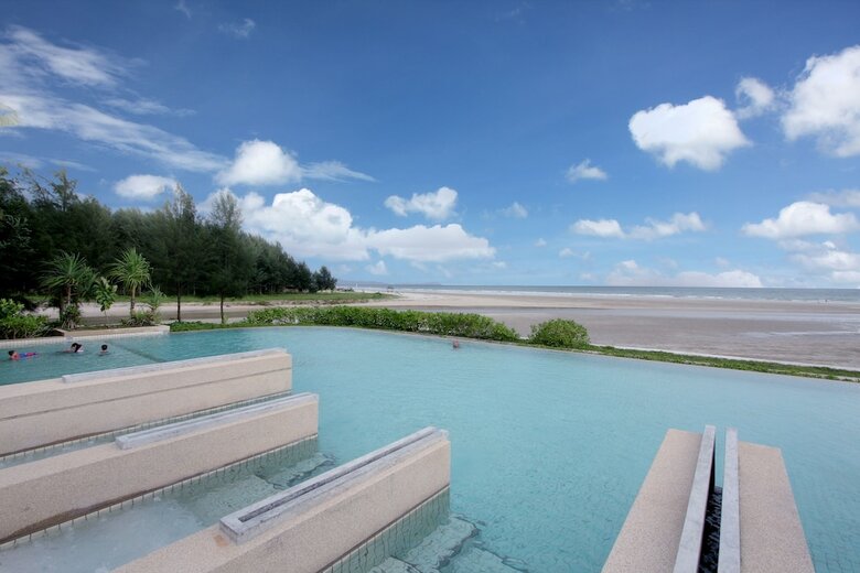 Apartamento Apsara Beachfront Resort And Villa