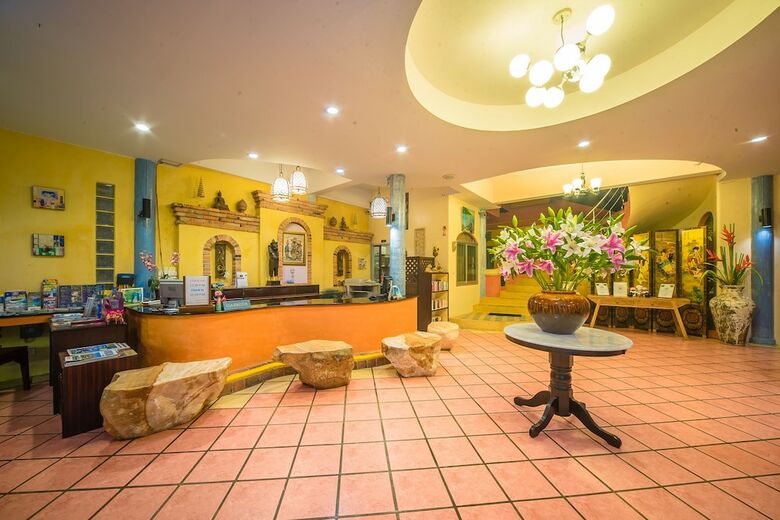 Hotel Aochalong Villa Resort & Spa