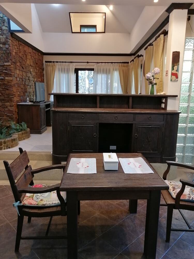 Polina Park Hotel