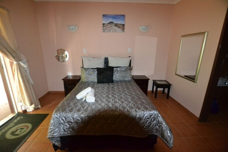 Hotel Guesthouse 4U