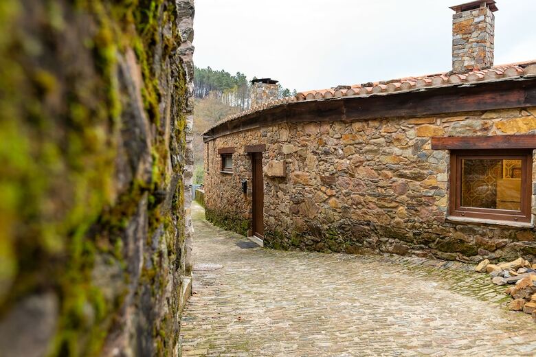 Retiro De Gondramaz