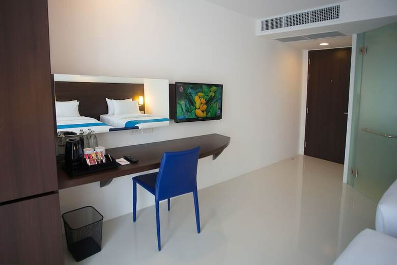 Rodina Beach Hotel