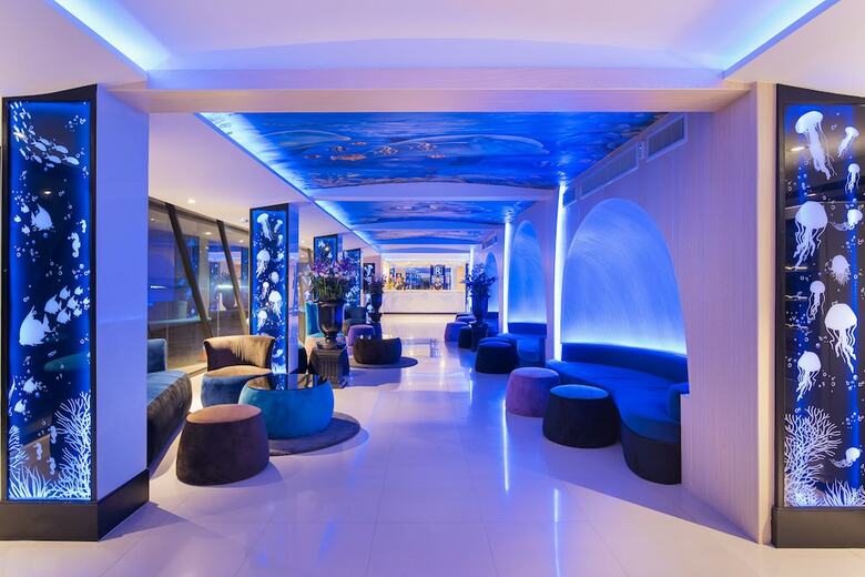 Rodina Beach Hotel