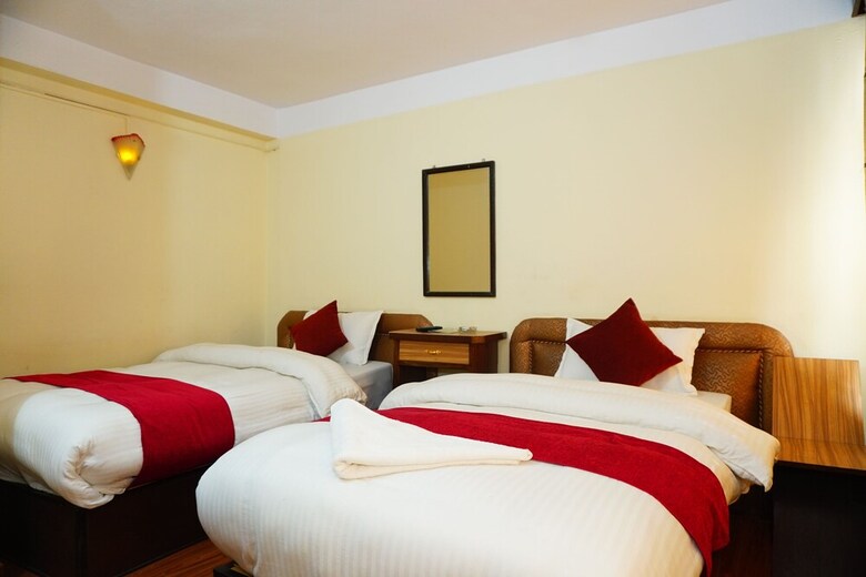 Hotel Holy Temple Tree & Chautari Cafe.