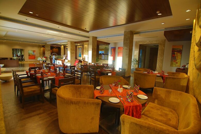 Apartamento Millionaire Hotel & Resort
